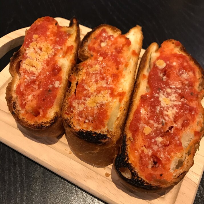 にんにく トマトソースのフランスパン レシピ 作り方 By オジオジ 楽天レシピ にんにく トマトソースのフランスパン レシピ 作り方 By オジオジ 楽天レシピ